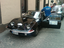 Opel GT de Rubén González y Juan González