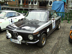 BMW 2002 de Juan Monzón y Jose Luis Sosa